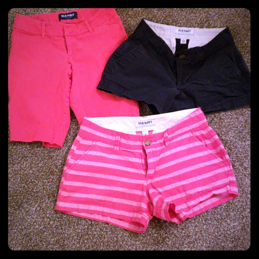 3 pairs of Old Navy shorts